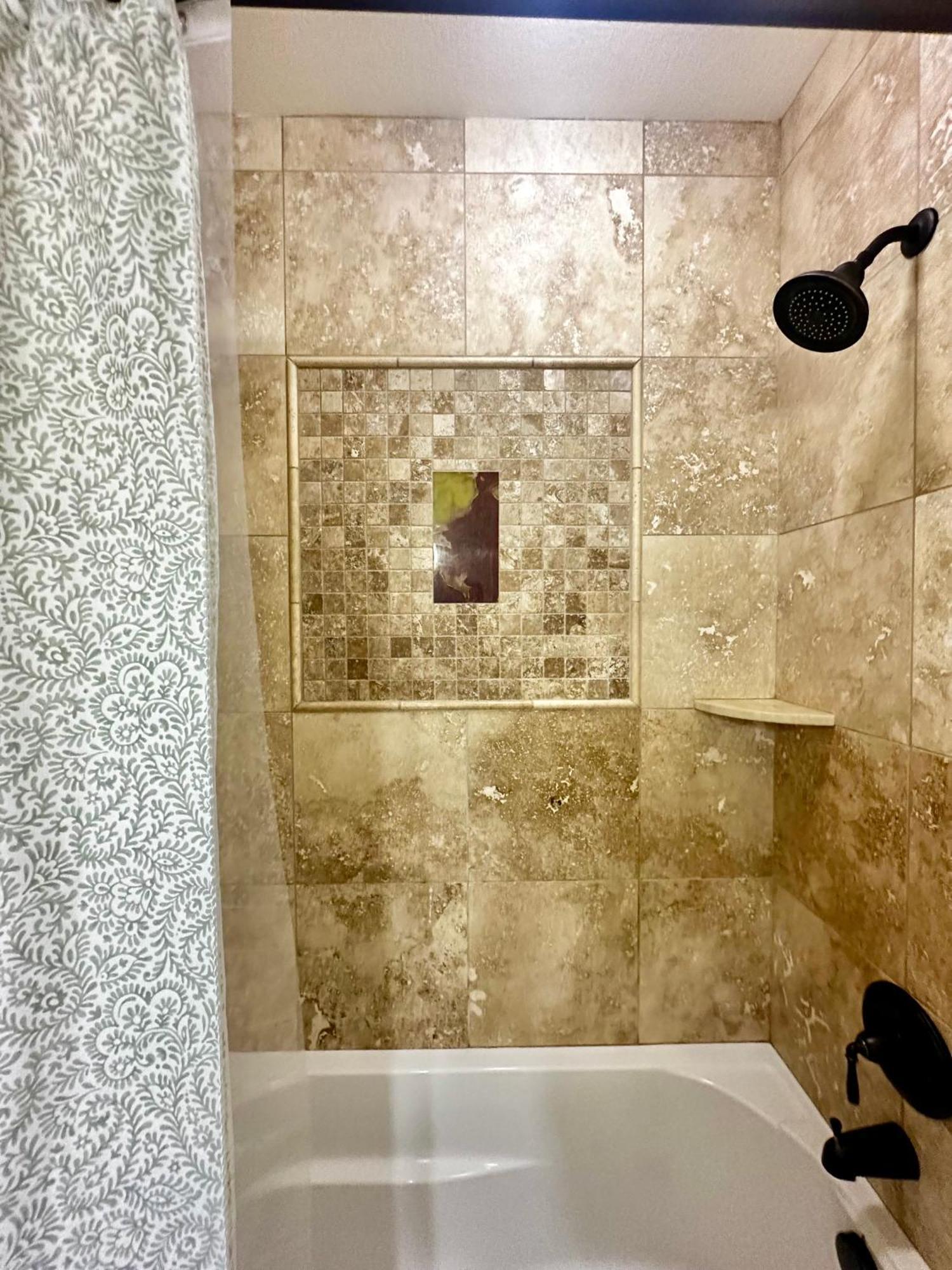 Salty Shenanigans Aparthotel Kill Devil Hills Bagian luar foto