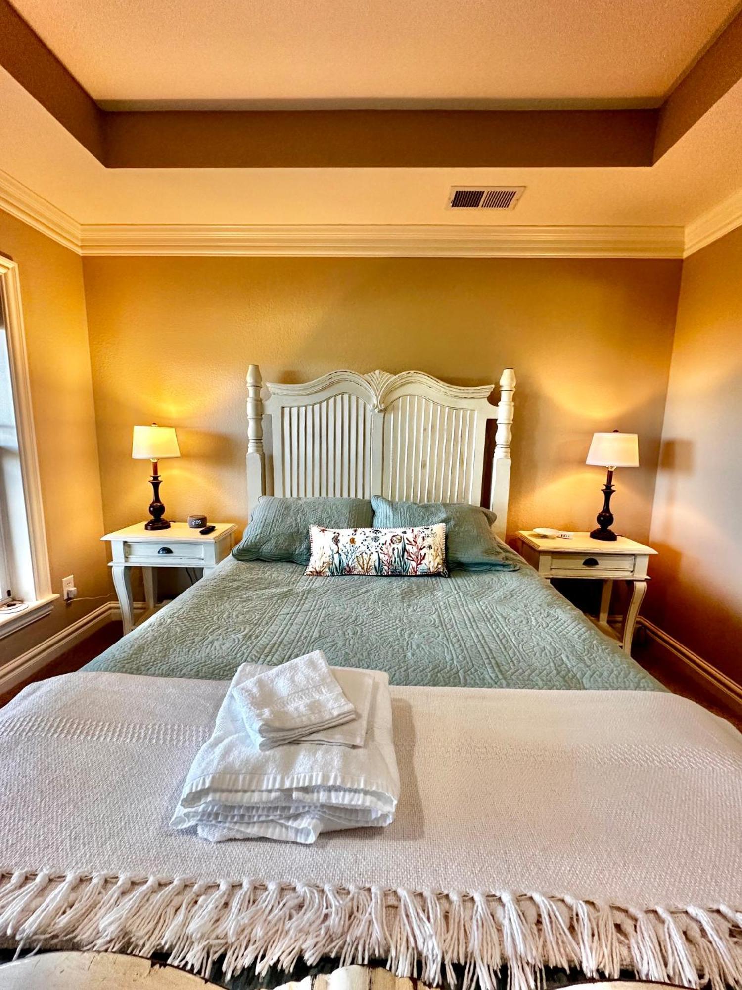 Salty Shenanigans Aparthotel Kill Devil Hills Bagian luar foto